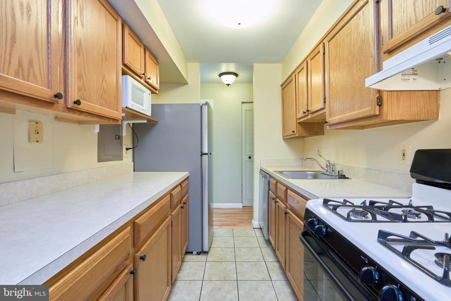 8302 TOBIN RD #11, ANNANDALE, Virginia 22003, 1 Bedroom Bedrooms, ,1 BathroomBathrooms,Residential,For sale,8302 TOBIN RD #11,VAFX2254934 MLS # VAFX2254934