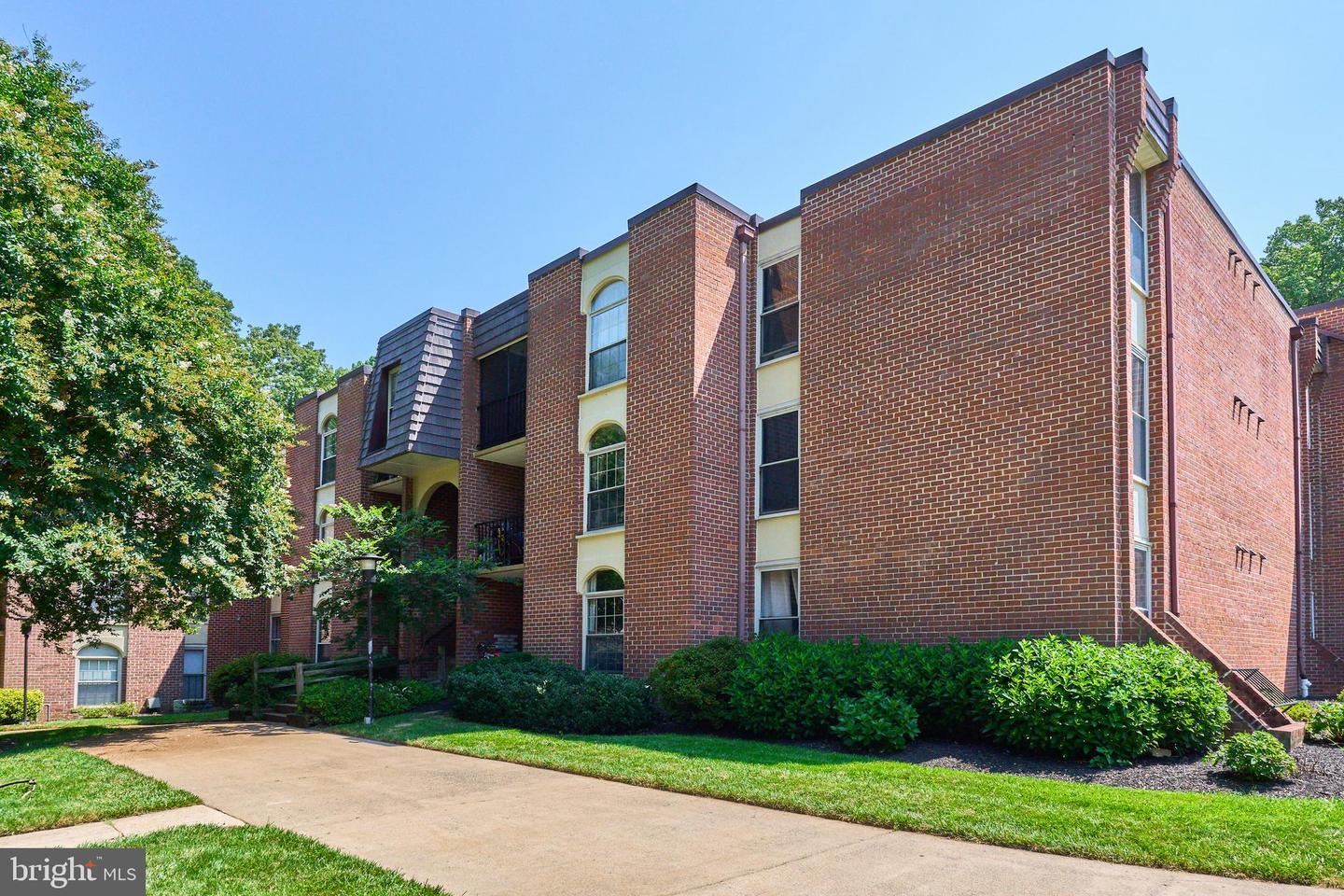 8302 TOBIN RD #11, ANNANDALE, Virginia 22003, 1 Bedroom Bedrooms, ,1 BathroomBathrooms,Residential,For sale,8302 TOBIN RD #11,VAFX2254934 MLS # VAFX2254934
