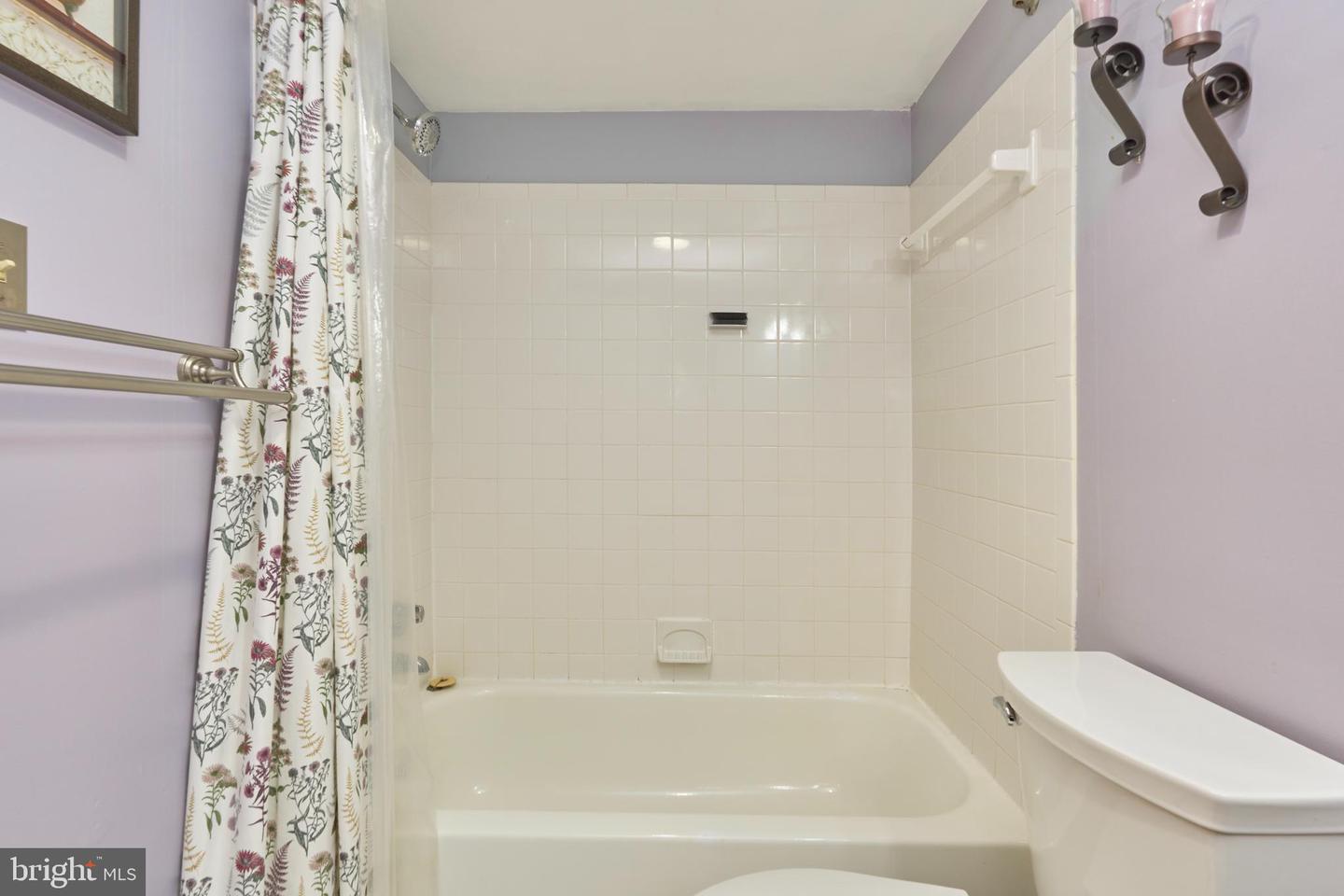 8302 TOBIN RD #11, ANNANDALE, Virginia 22003, 1 Bedroom Bedrooms, ,1 BathroomBathrooms,Residential,For sale,8302 TOBIN RD #11,VAFX2254934 MLS # VAFX2254934