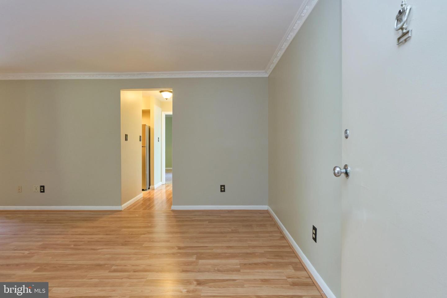 8302 TOBIN RD #11, ANNANDALE, Virginia 22003, 1 Bedroom Bedrooms, ,1 BathroomBathrooms,Residential,For sale,8302 TOBIN RD #11,VAFX2254934 MLS # VAFX2254934