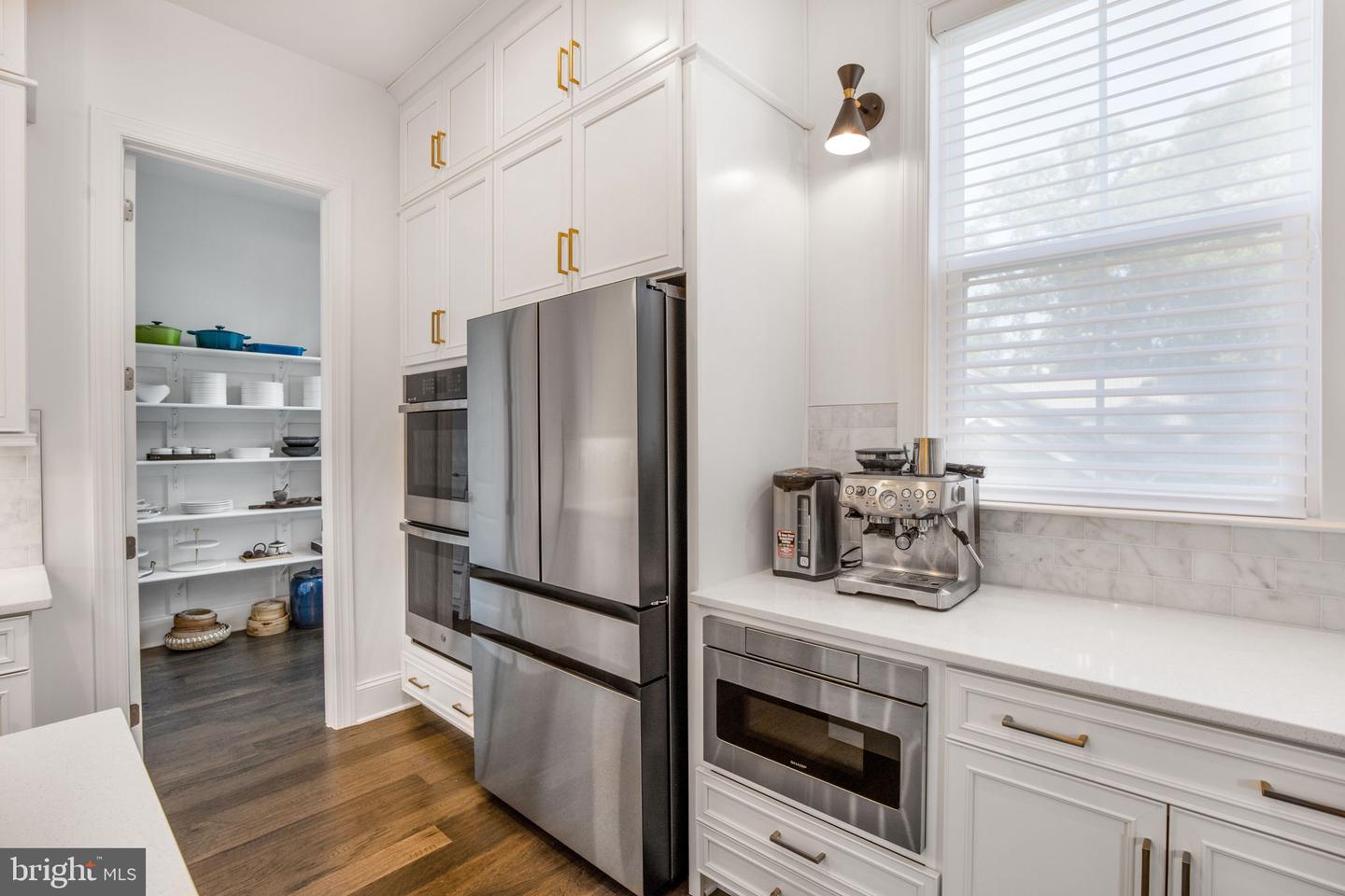1931 HILEMAN RD, FALLS CHURCH, Virginia 22043, 6 Bedrooms Bedrooms, ,5 BathroomsBathrooms,Residential,For sale,1931 HILEMAN RD,VAFX2254778 MLS # VAFX2254778