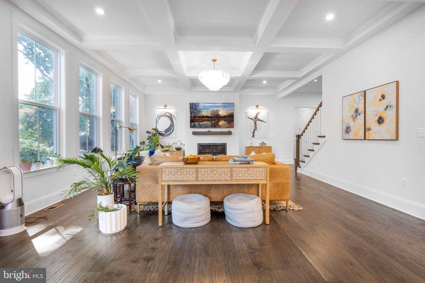 1931 HILEMAN RD, FALLS CHURCH, Virginia 22043, 6 Bedrooms Bedrooms, ,5 BathroomsBathrooms,Residential,For sale,1931 HILEMAN RD,VAFX2254778 MLS # VAFX2254778