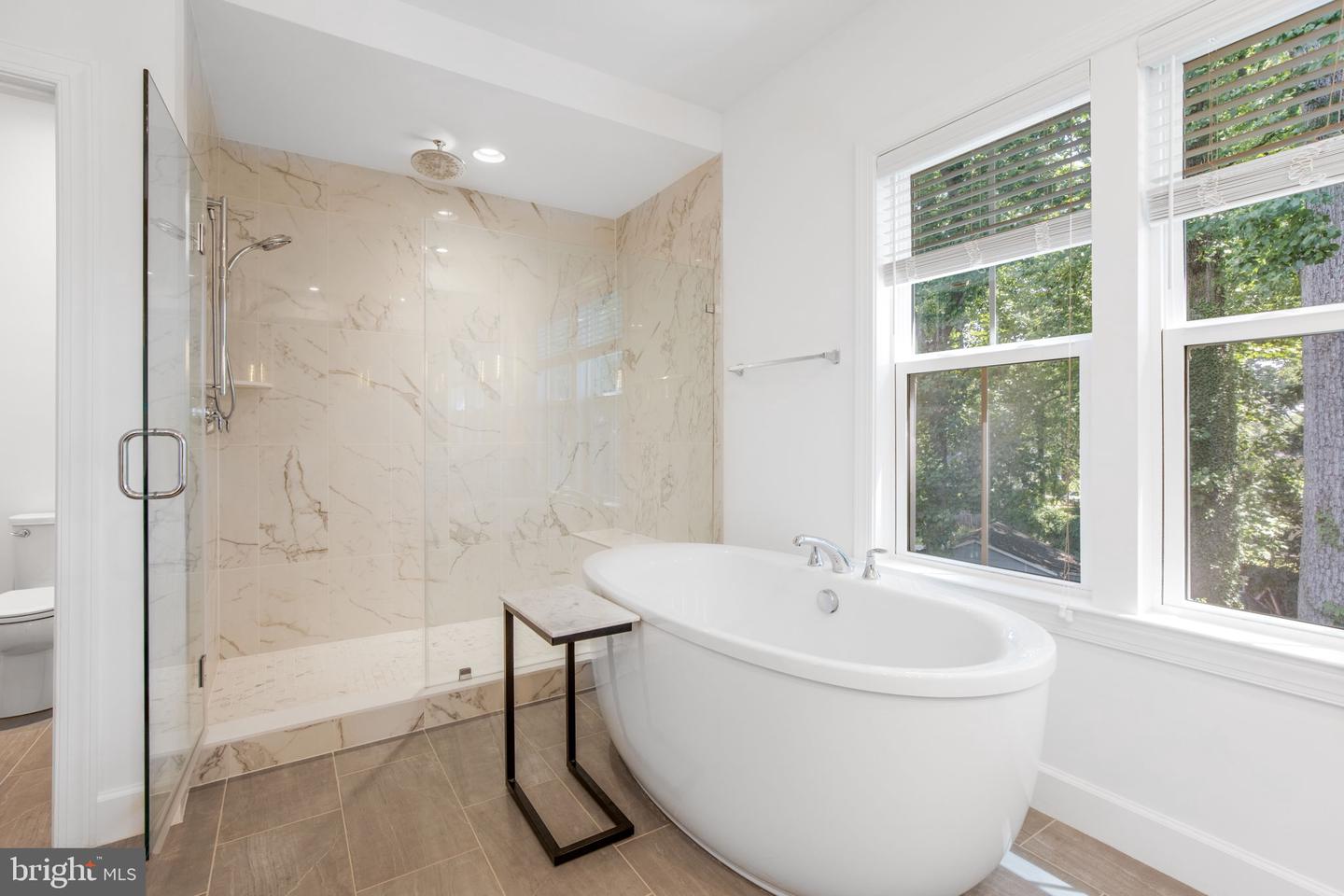 1931 HILEMAN RD, FALLS CHURCH, Virginia 22043, 6 Bedrooms Bedrooms, ,5 BathroomsBathrooms,Residential,For sale,1931 HILEMAN RD,VAFX2254778 MLS # VAFX2254778