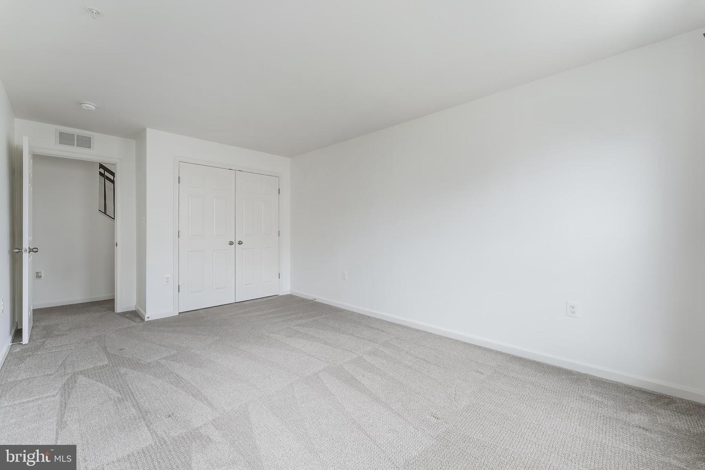 42175 CANARY GRASS SQ, ALDIE, Virginia 20105, 3 Bedrooms Bedrooms, ,2 BathroomsBathrooms,Residential,For sale,42175 CANARY GRASS SQ,VALO2101716 MLS # VALO2101716