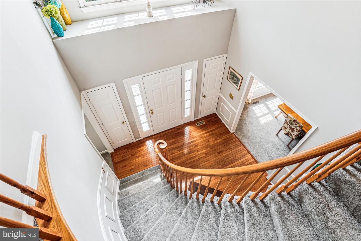 13123 WILLOW EDGE CT, CLIFTON, Virginia 20124, 5 Bedrooms Bedrooms, ,4 BathroomsBathrooms,Residential,For sale,13123 WILLOW EDGE CT,VAFX2254742 MLS # VAFX2254742