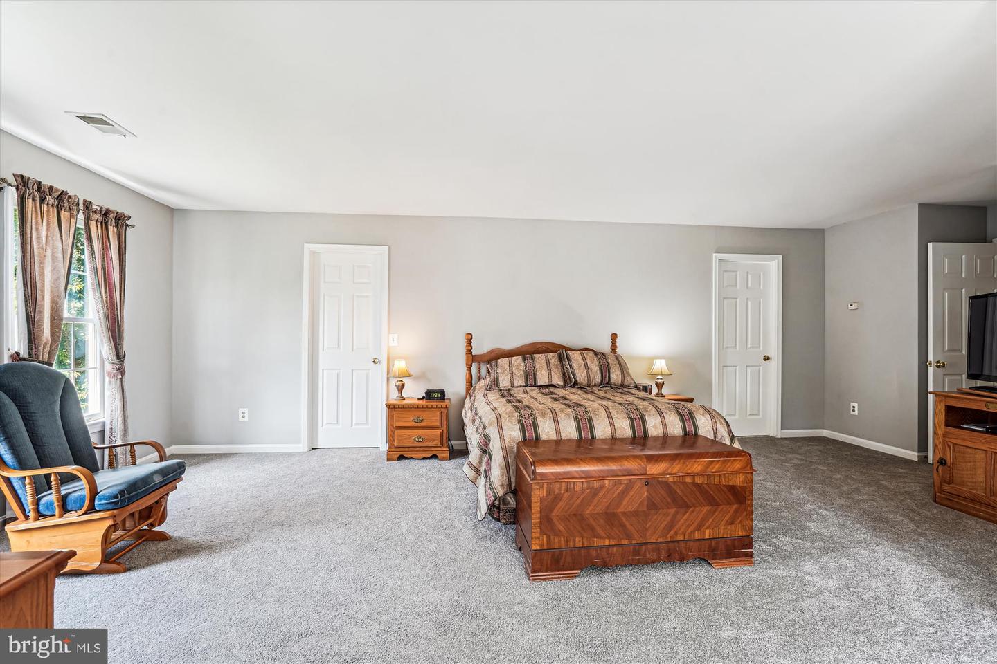 13123 WILLOW EDGE CT, CLIFTON, Virginia 20124, 5 Bedrooms Bedrooms, ,4 BathroomsBathrooms,Residential,For sale,13123 WILLOW EDGE CT,VAFX2254742 MLS # VAFX2254742