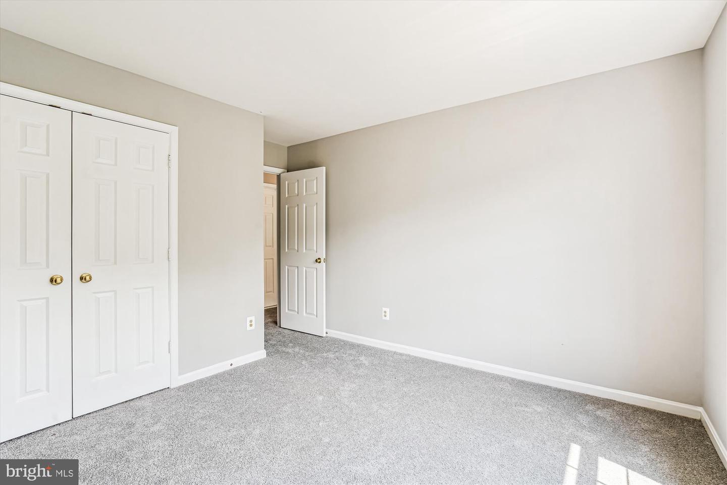 13123 WILLOW EDGE CT, CLIFTON, Virginia 20124, 5 Bedrooms Bedrooms, ,4 BathroomsBathrooms,Residential,For sale,13123 WILLOW EDGE CT,VAFX2254742 MLS # VAFX2254742