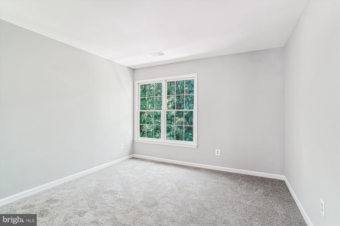 13123 WILLOW EDGE CT, CLIFTON, Virginia 20124, 5 Bedrooms Bedrooms, ,4 BathroomsBathrooms,Residential,For sale,13123 WILLOW EDGE CT,VAFX2254742 MLS # VAFX2254742