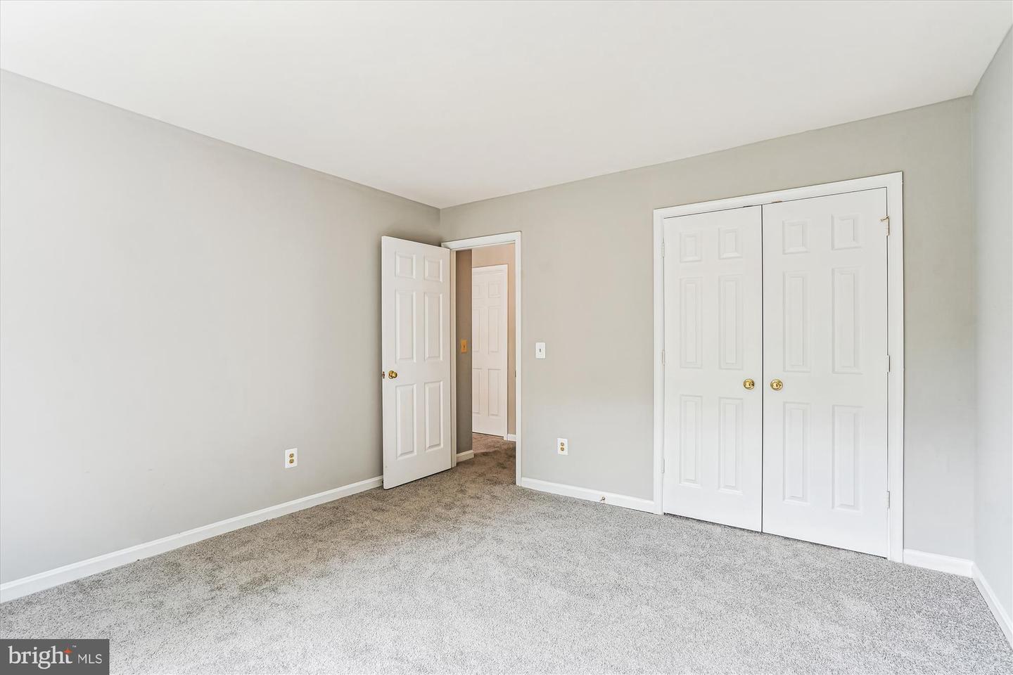 13123 WILLOW EDGE CT, CLIFTON, Virginia 20124, 5 Bedrooms Bedrooms, ,4 BathroomsBathrooms,Residential,For sale,13123 WILLOW EDGE CT,VAFX2254742 MLS # VAFX2254742