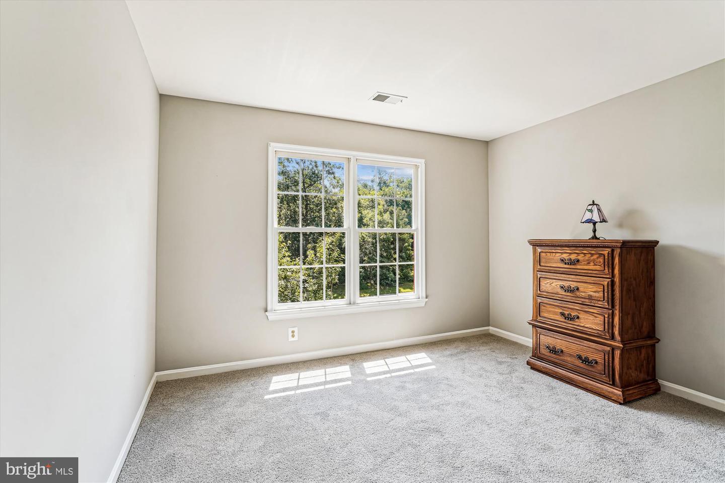 13123 WILLOW EDGE CT, CLIFTON, Virginia 20124, 5 Bedrooms Bedrooms, ,4 BathroomsBathrooms,Residential,For sale,13123 WILLOW EDGE CT,VAFX2254742 MLS # VAFX2254742
