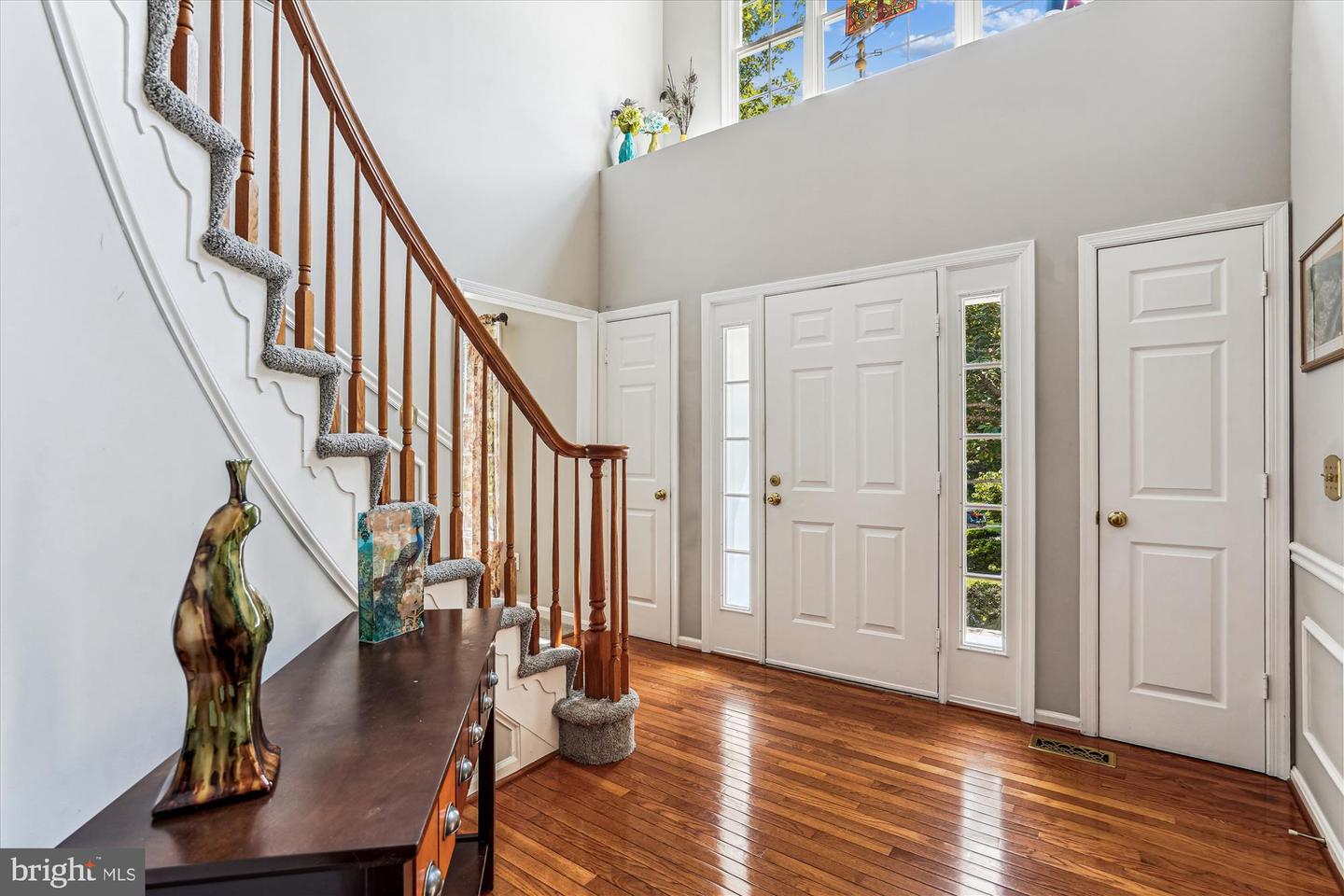 13123 WILLOW EDGE CT, CLIFTON, Virginia 20124, 5 Bedrooms Bedrooms, ,4 BathroomsBathrooms,Residential,For sale,13123 WILLOW EDGE CT,VAFX2254742 MLS # VAFX2254742