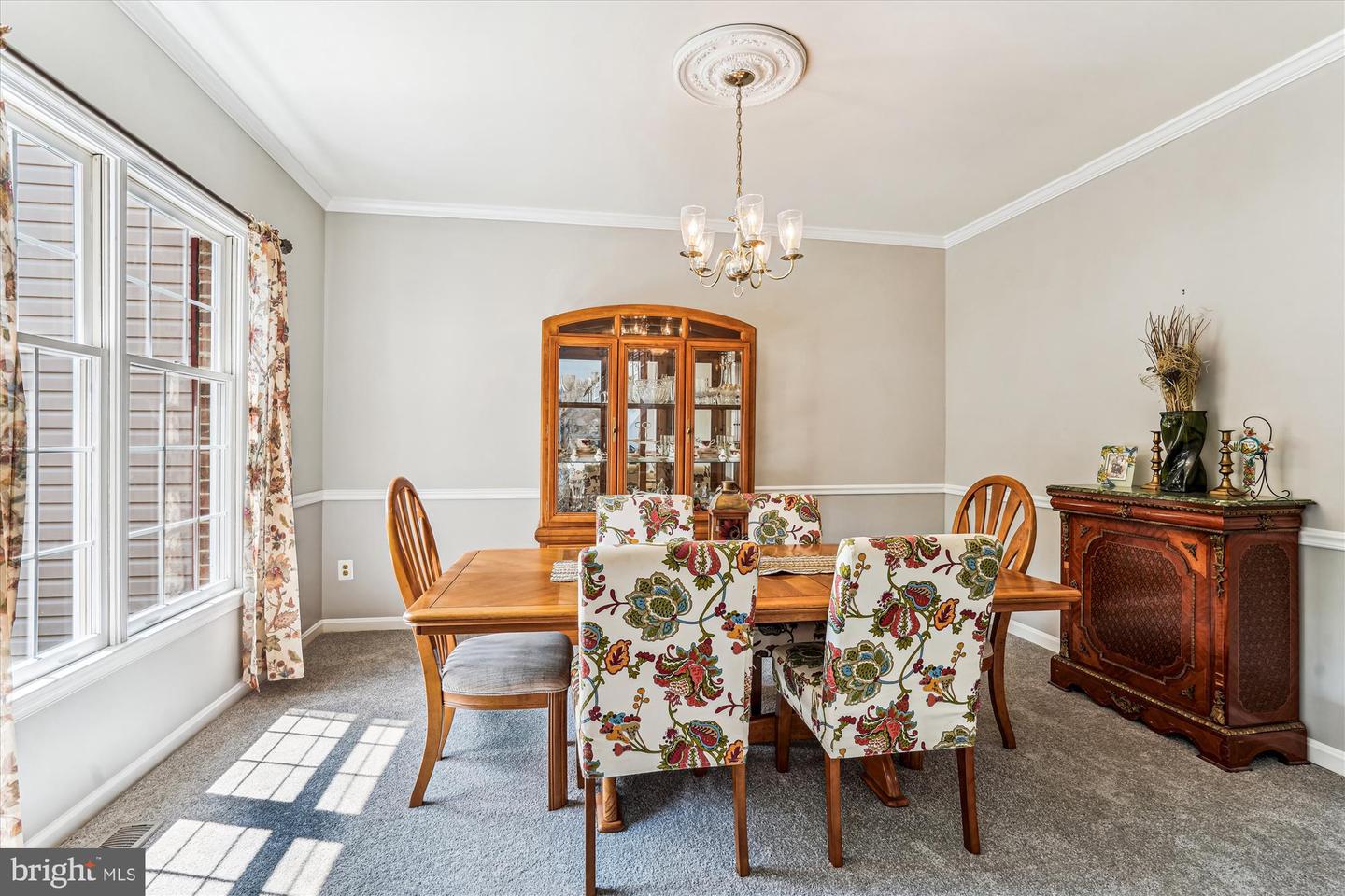 13123 WILLOW EDGE CT, CLIFTON, Virginia 20124, 5 Bedrooms Bedrooms, ,4 BathroomsBathrooms,Residential,For sale,13123 WILLOW EDGE CT,VAFX2254742 MLS # VAFX2254742