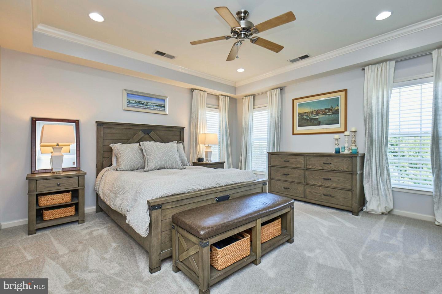 25066 CROXLEY GREEN SQ, ALDIE, Virginia 20105, 3 Bedrooms Bedrooms, ,2 BathroomsBathrooms,Residential,For sale,25066 CROXLEY GREEN SQ,VALO2101734 MLS # VALO2101734