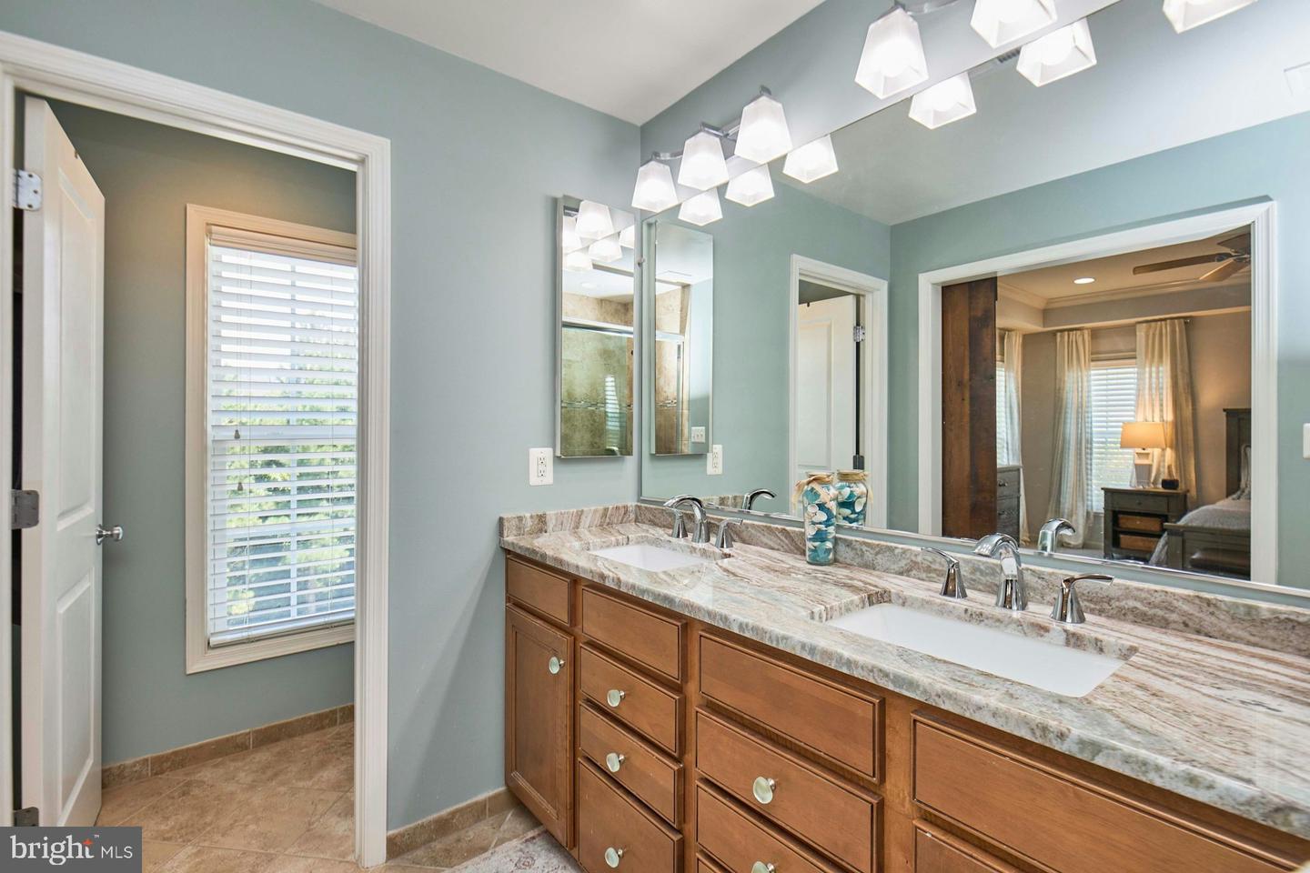 25066 CROXLEY GREEN SQ, ALDIE, Virginia 20105, 3 Bedrooms Bedrooms, ,2 BathroomsBathrooms,Residential,For sale,25066 CROXLEY GREEN SQ,VALO2101734 MLS # VALO2101734
