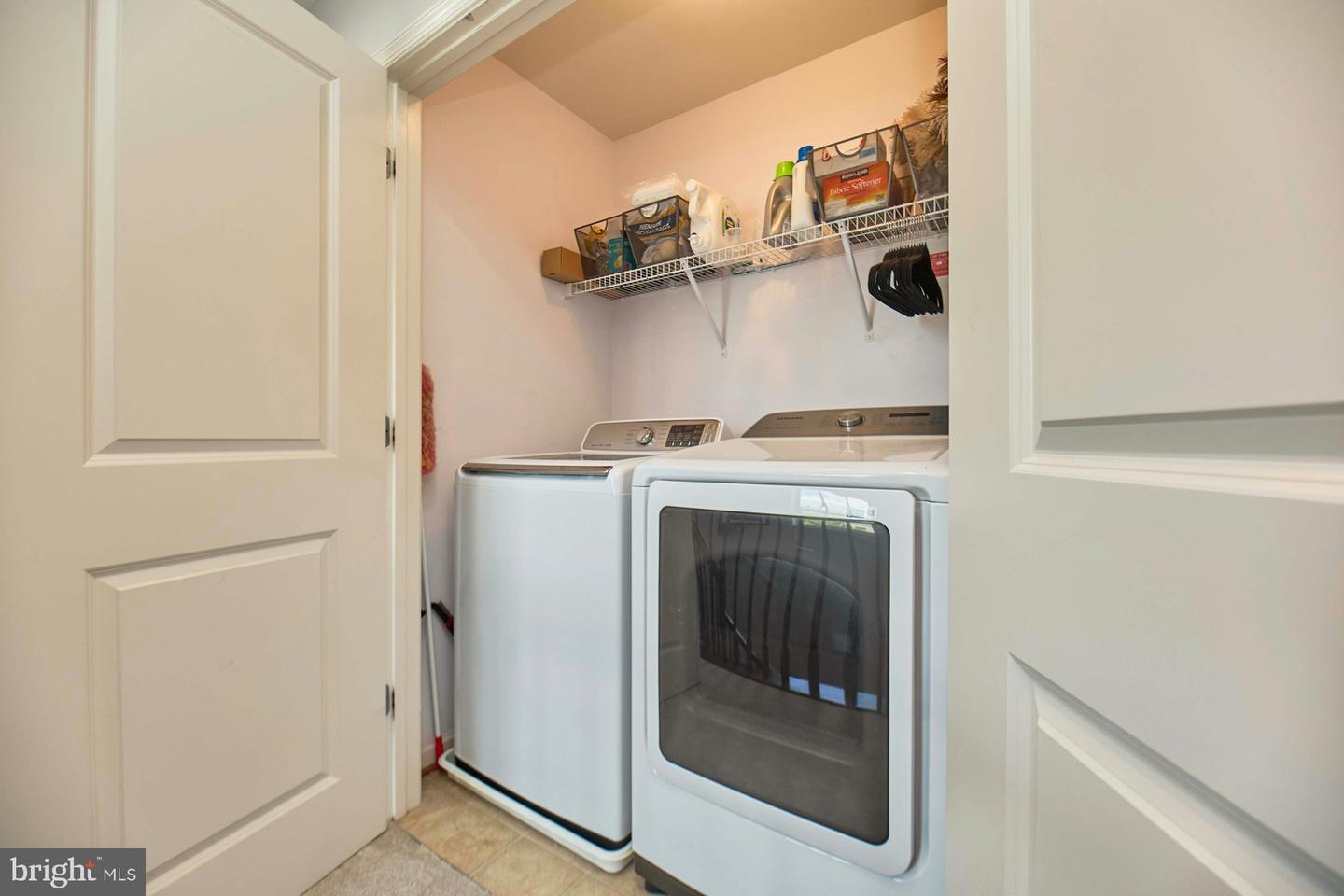 25066 CROXLEY GREEN SQ, ALDIE, Virginia 20105, 3 Bedrooms Bedrooms, ,2 BathroomsBathrooms,Residential,For sale,25066 CROXLEY GREEN SQ,VALO2101734 MLS # VALO2101734