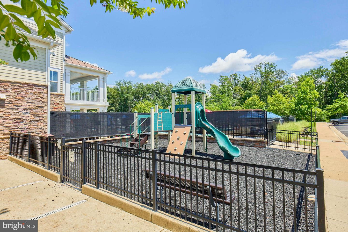 25066 CROXLEY GREEN SQ, ALDIE, Virginia 20105, 3 Bedrooms Bedrooms, ,2 BathroomsBathrooms,Residential,For sale,25066 CROXLEY GREEN SQ,VALO2101734 MLS # VALO2101734