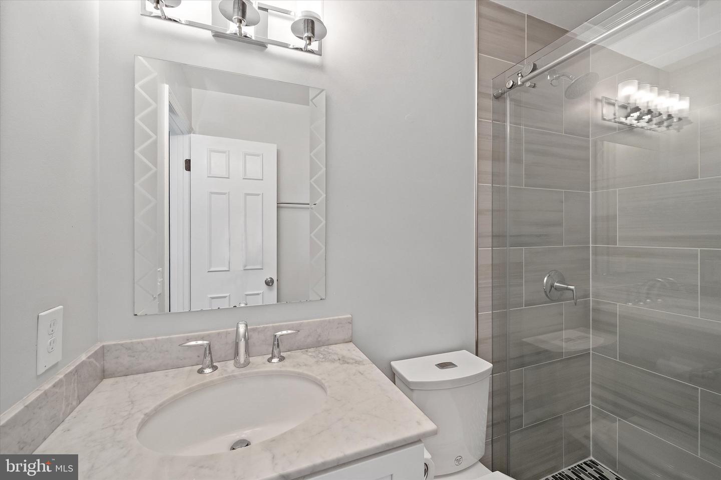 2155 DOMINION WAY, FALLS CHURCH, Virginia 22043, 3 Bedrooms Bedrooms, ,2 BathroomsBathrooms,Residential,For sale,2155 DOMINION WAY,VAFX2254746 MLS # VAFX2254746