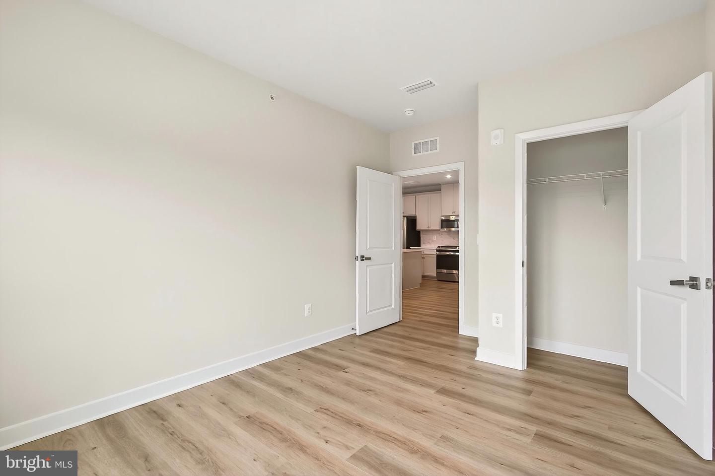 4395 PEACH LILY LN #326, CHANTILLY, Virginia 20151, 2 Bedrooms Bedrooms, ,2 BathroomsBathrooms,Residential,For sale,4395 PEACH LILY LN #326,VAFX2254922 MLS # VAFX2254922