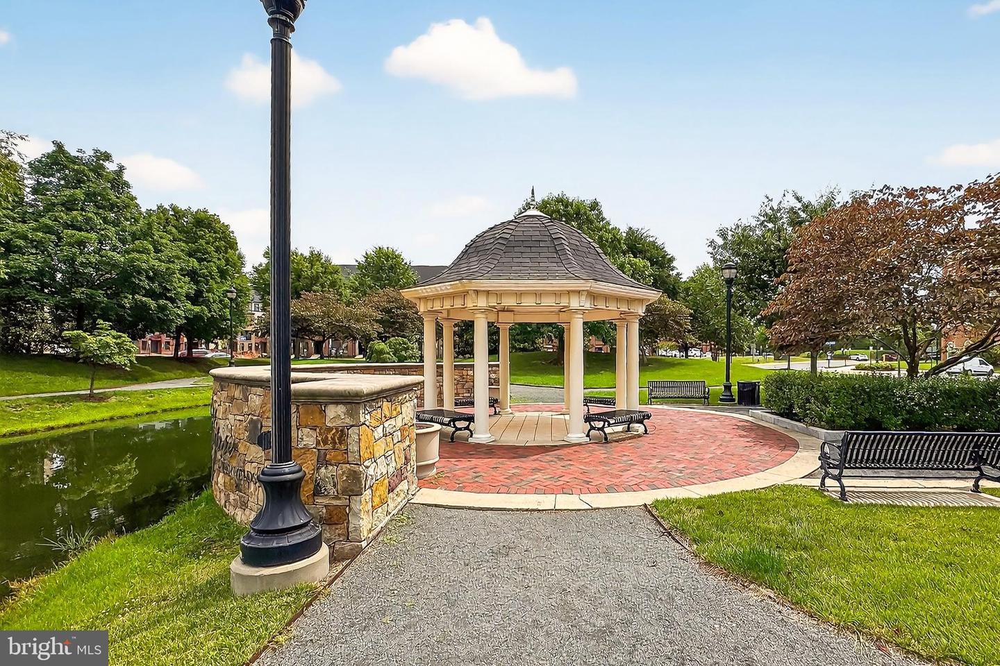 4395 PEACH LILY LN #326, CHANTILLY, Virginia 20151, 2 Bedrooms Bedrooms, ,2 BathroomsBathrooms,Residential,For sale,4395 PEACH LILY LN #326,VAFX2254922 MLS # VAFX2254922