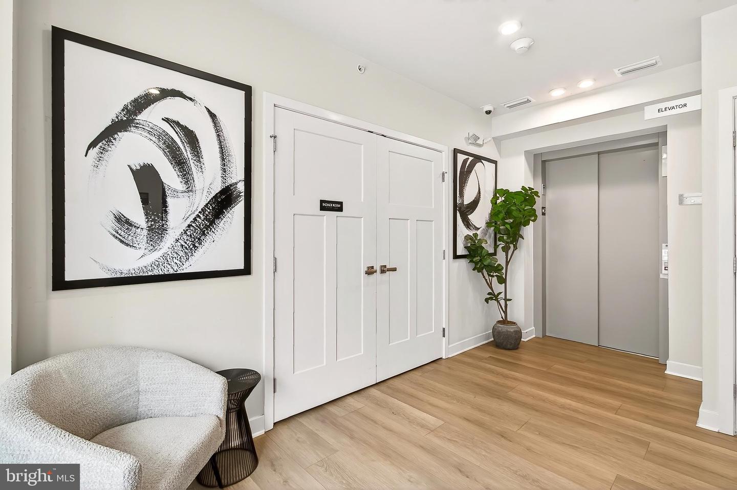 4395 PEACH LILY LN #326, CHANTILLY, Virginia 20151, 2 Bedrooms Bedrooms, ,2 BathroomsBathrooms,Residential,For sale,4395 PEACH LILY LN #326,VAFX2254922 MLS # VAFX2254922