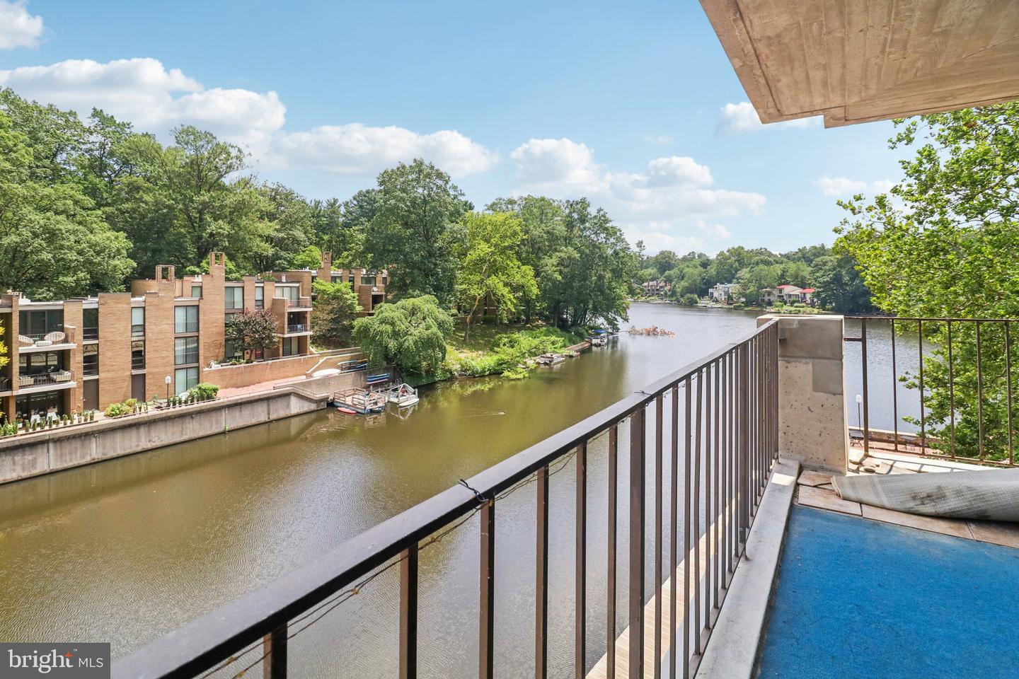 11400 WASHINGTON PLZ #301, RESTON, Virginia 20190, ,1 BathroomBathrooms,Residential,For sale,11400 WASHINGTON PLZ #301,VAFX2254726 MLS # VAFX2254726