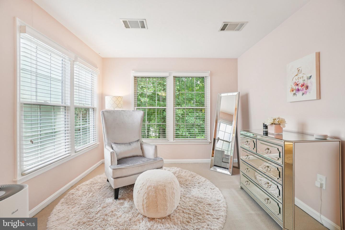 11742 VALLEY RIDGE CIR, FAIRFAX, Virginia 22033, 3 Bedrooms Bedrooms, ,3 BathroomsBathrooms,Residential,For sale,11742 VALLEY RIDGE CIR,VAFX2254796 MLS # VAFX2254796