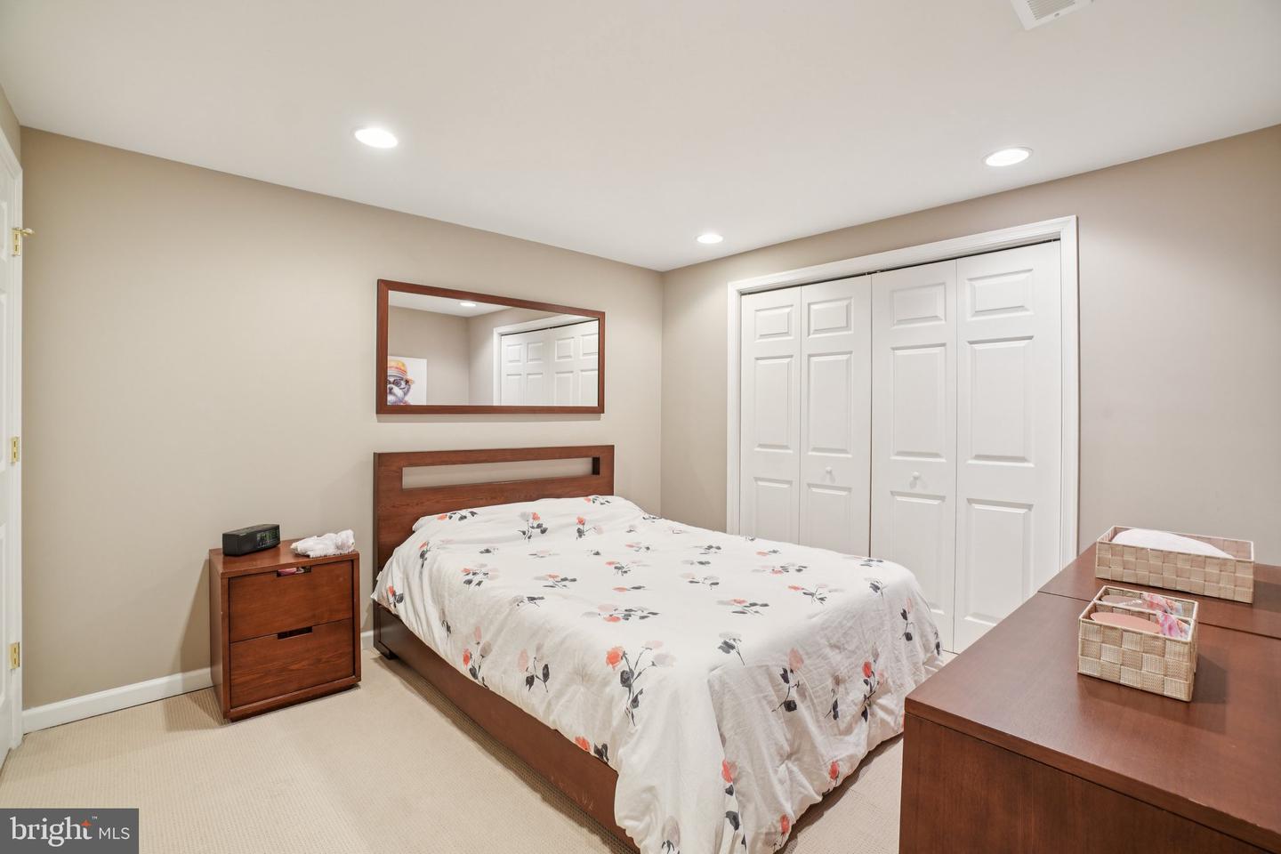 11742 VALLEY RIDGE CIR, FAIRFAX, Virginia 22033, 3 Bedrooms Bedrooms, ,3 BathroomsBathrooms,Residential,For sale,11742 VALLEY RIDGE CIR,VAFX2254796 MLS # VAFX2254796