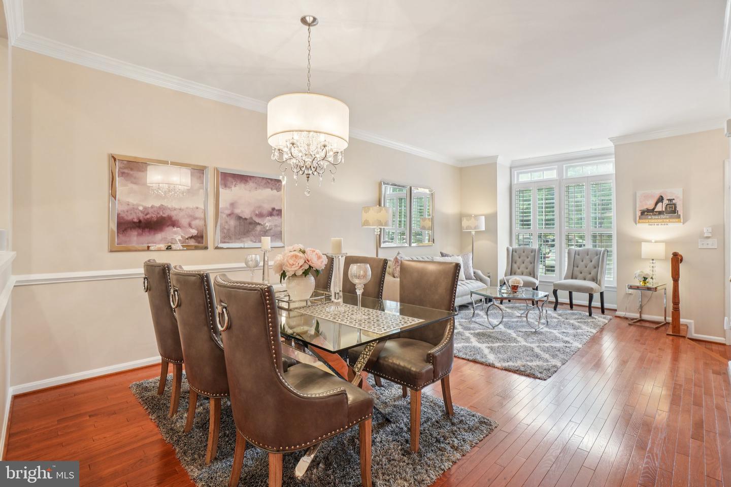 11742 VALLEY RIDGE CIR, FAIRFAX, Virginia 22033, 3 Bedrooms Bedrooms, ,3 BathroomsBathrooms,Residential,For sale,11742 VALLEY RIDGE CIR,VAFX2254796 MLS # VAFX2254796