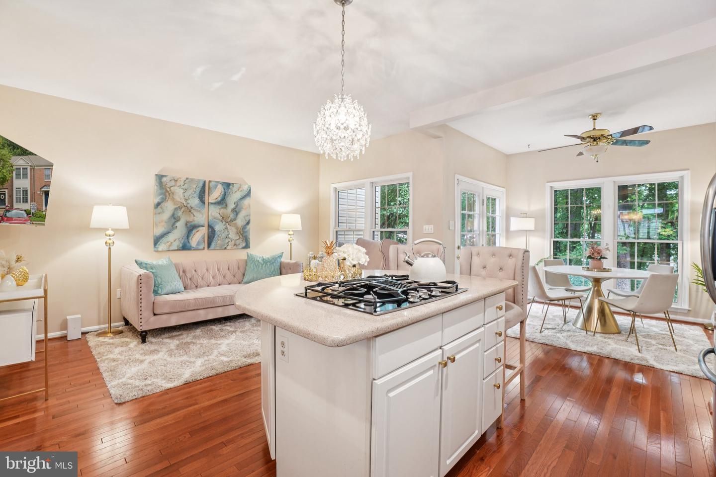 11742 VALLEY RIDGE CIR, FAIRFAX, Virginia 22033, 3 Bedrooms Bedrooms, ,3 BathroomsBathrooms,Residential,For sale,11742 VALLEY RIDGE CIR,VAFX2254796 MLS # VAFX2254796