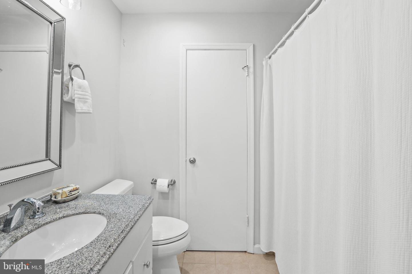 2841 YARLING CT #2841, FALLS CHURCH, Virginia 22042, 2 Bedrooms Bedrooms, ,1 BathroomBathrooms,Residential,For sale,2841 YARLING CT #2841,VAFX2254940 MLS # VAFX2254940