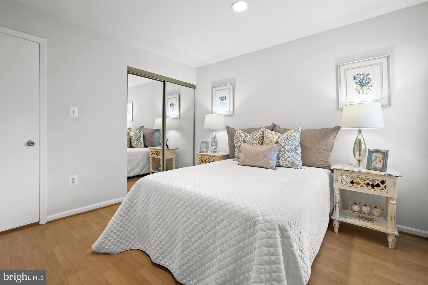 2841 YARLING CT #2841, FALLS CHURCH, Virginia 22042, 2 Bedrooms Bedrooms, ,1 BathroomBathrooms,Residential,For sale,2841 YARLING CT #2841,VAFX2254940 MLS # VAFX2254940