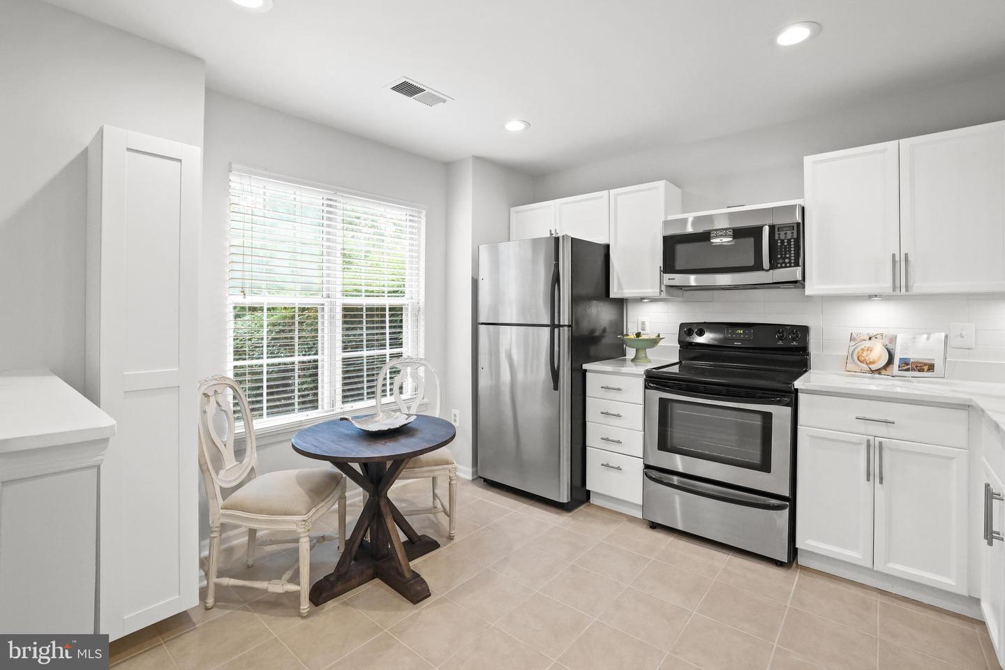 2841 YARLING CT #2841, FALLS CHURCH, Virginia 22042, 2 Bedrooms Bedrooms, ,1 BathroomBathrooms,Residential,For sale,2841 YARLING CT #2841,VAFX2254940 MLS # VAFX2254940
