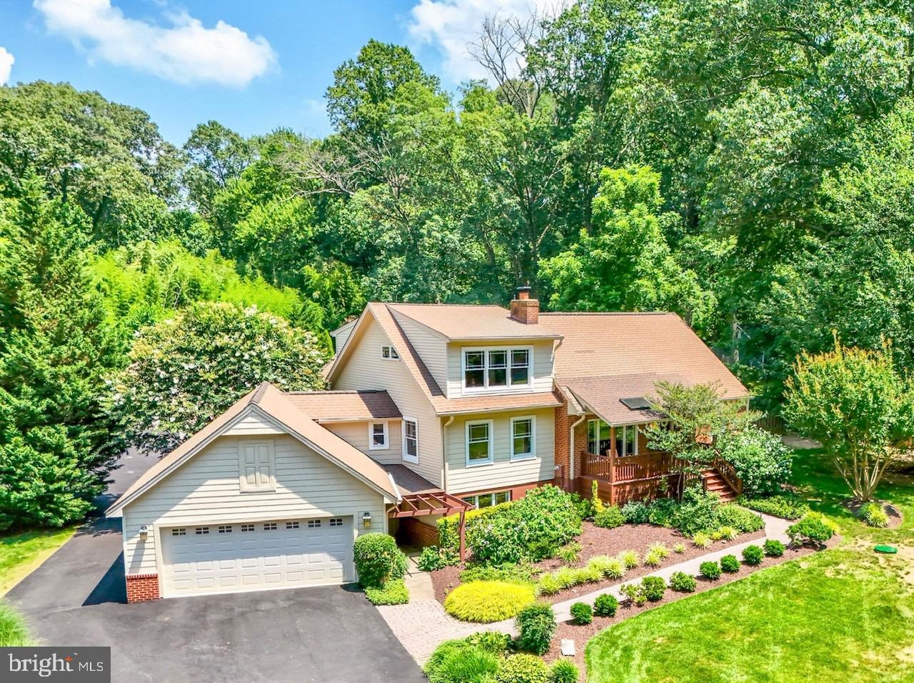 4725 SPRUCE AVE, FAIRFAX, Virginia 22030, 4 Bedrooms Bedrooms, ,4 BathroomsBathrooms,Residential,For sale,4725 SPRUCE AVE,VAFX2254944 MLS # VAFX2254944
