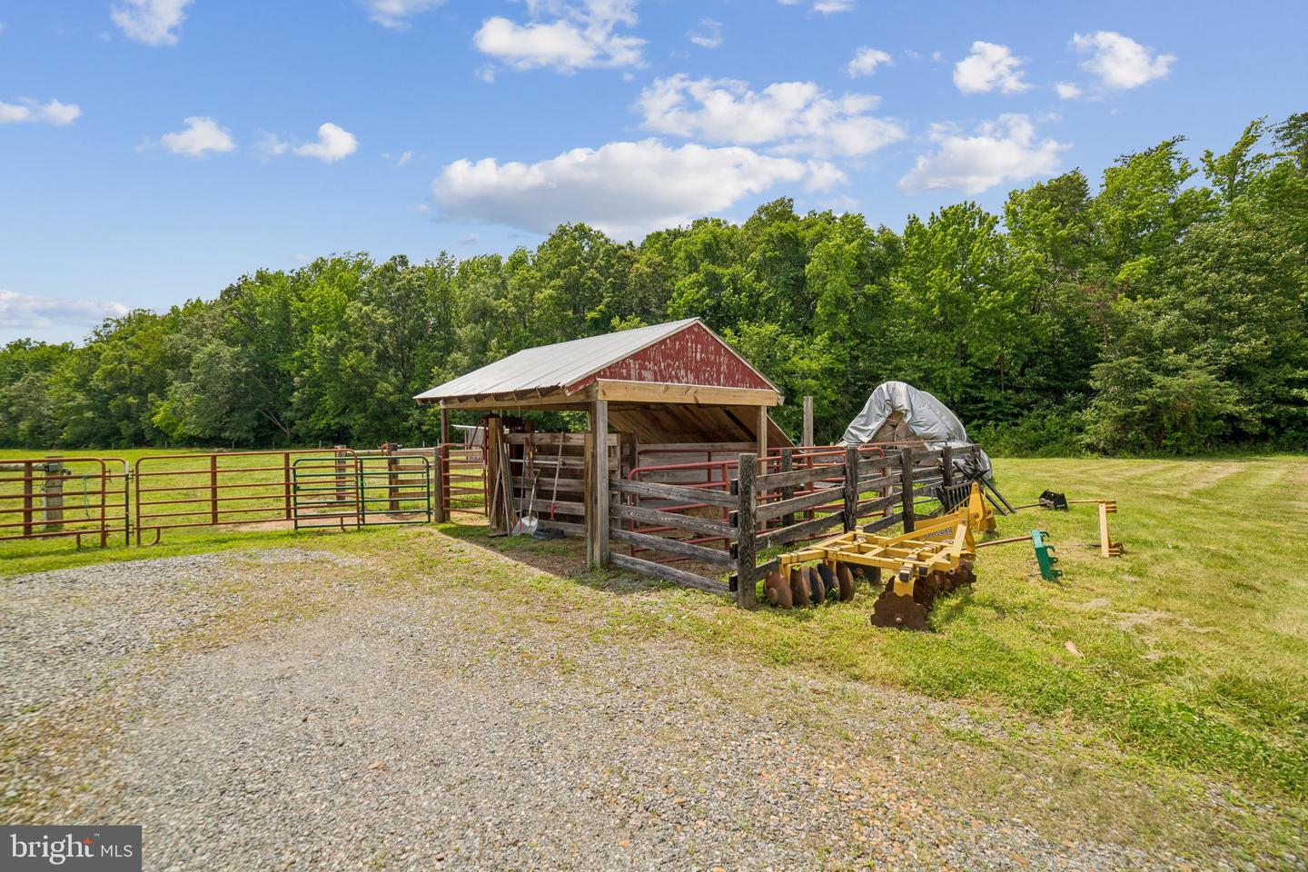 12014 JEFFERSON HWY, MINERAL, Virginia 23117, 4 Bedrooms Bedrooms, 8 Rooms Rooms,2 BathroomsBathrooms,Residential,For sale,12014 JEFFERSON HWY,VALA2008222 MLS # VALA2008222