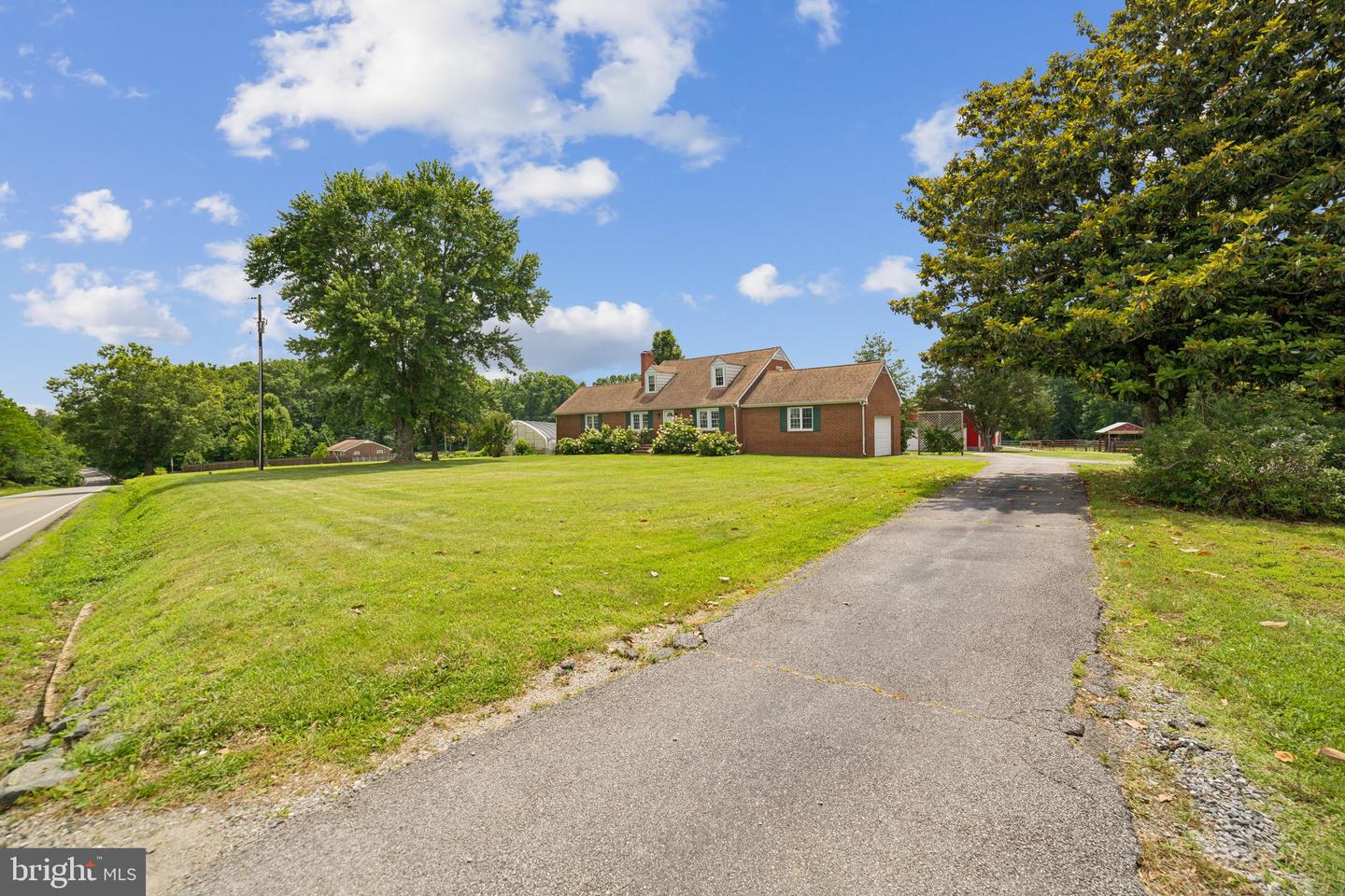 12014 JEFFERSON HWY, MINERAL, Virginia 23117, 4 Bedrooms Bedrooms, 8 Rooms Rooms,2 BathroomsBathrooms,Residential,For sale,12014 JEFFERSON HWY,VALA2008222 MLS # VALA2008222