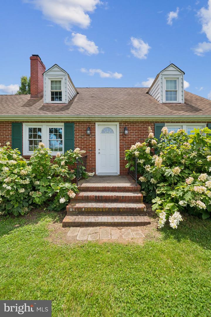 12014 JEFFERSON HWY, MINERAL, Virginia 23117, 4 Bedrooms Bedrooms, 8 Rooms Rooms,2 BathroomsBathrooms,Residential,For sale,12014 JEFFERSON HWY,VALA2008222 MLS # VALA2008222
