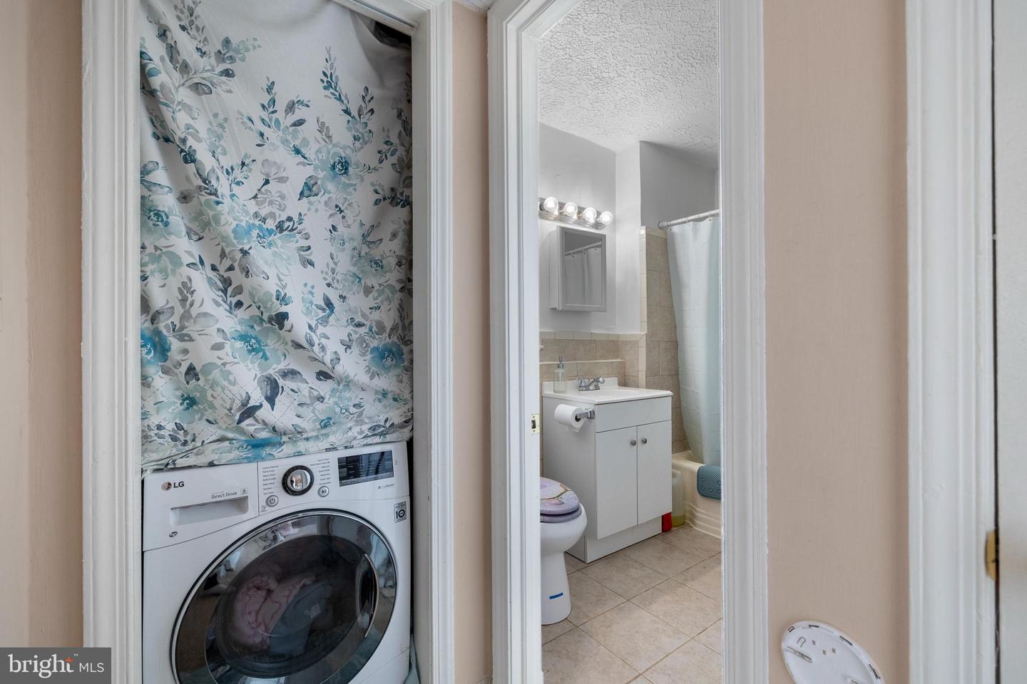 2114 SUITLAND TER SE #301, WASHINGTON, District Of Columbia 20020, 2 Bedrooms Bedrooms, ,1 BathroomBathrooms,Residential,For sale,2114 SUITLAND TER SE #301,DCDC2209894 MLS # DCDC2209894