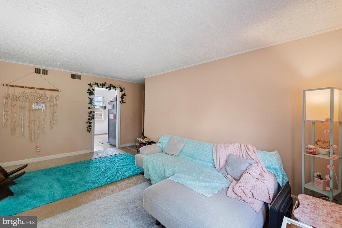2114 SUITLAND TER SE #301, WASHINGTON, District Of Columbia 20020, 2 Bedrooms Bedrooms, ,1 BathroomBathrooms,Residential,For sale,2114 SUITLAND TER SE #301,DCDC2209894 MLS # DCDC2209894