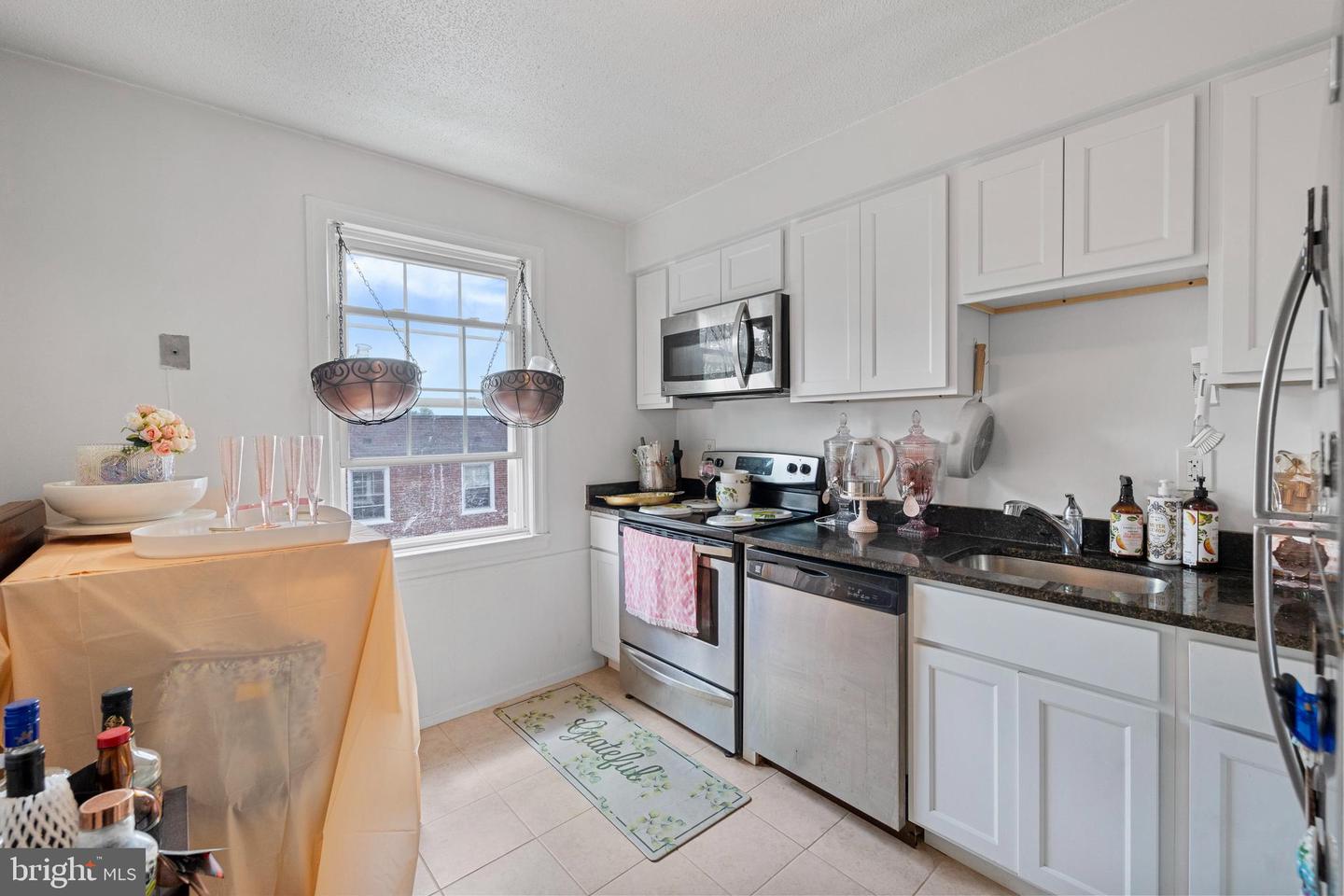 2114 SUITLAND TER SE #301, WASHINGTON, District Of Columbia 20020, 2 Bedrooms Bedrooms, ,1 BathroomBathrooms,Residential,For sale,2114 SUITLAND TER SE #301,DCDC2209894 MLS # DCDC2209894