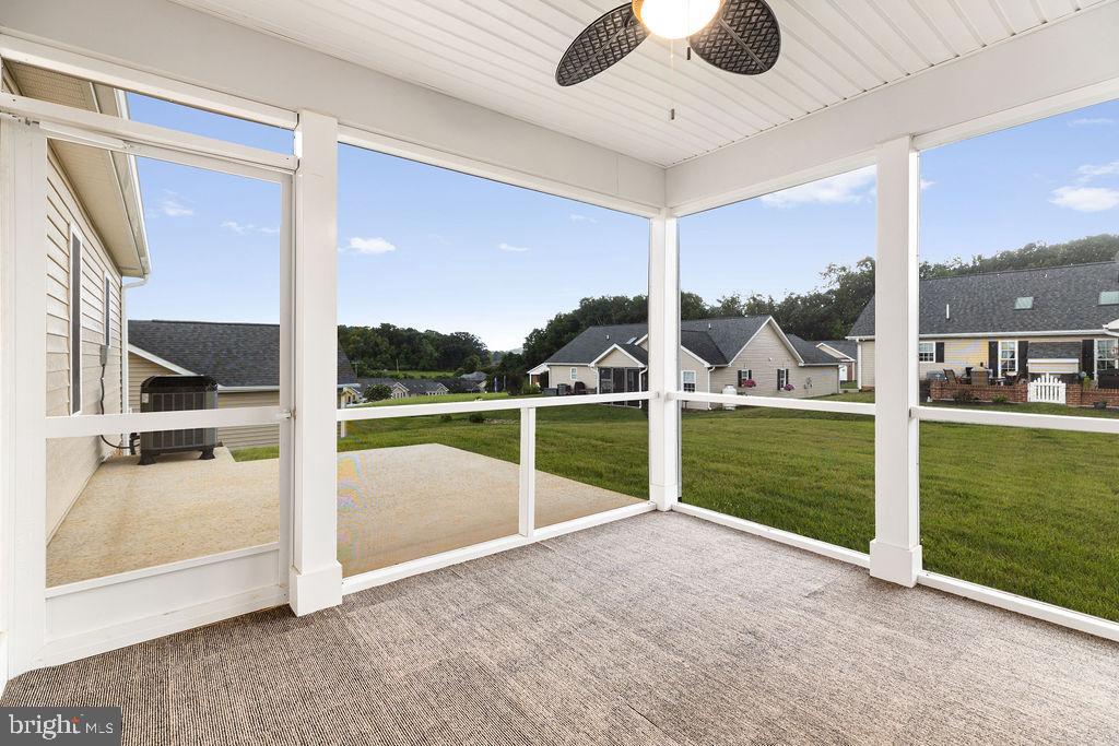 5 RIVER OAK DR, STAUNTON, Virginia 24401, 3 Bedrooms Bedrooms, ,2 BathroomsBathrooms,Residential,For sale,5 RIVER OAK DR,VASC2000686 MLS # VASC2000686