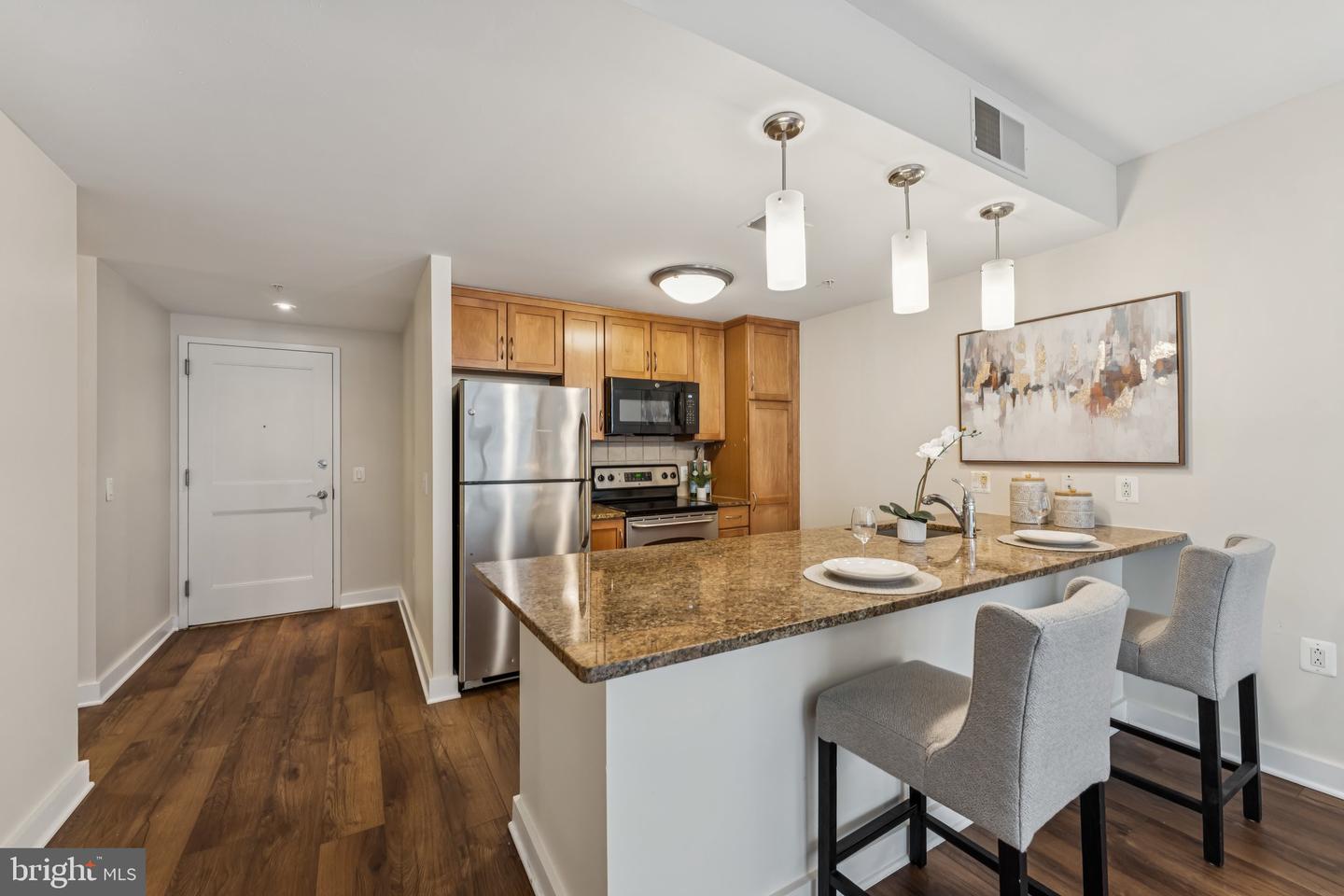 888 N QUINCY ST #409, ARLINGTON, Virginia 22203, 2 Bedrooms Bedrooms, ,2 BathroomsBathrooms,Residential,For sale,888 N QUINCY ST #409,VAAR2060626 MLS # VAAR2060626
