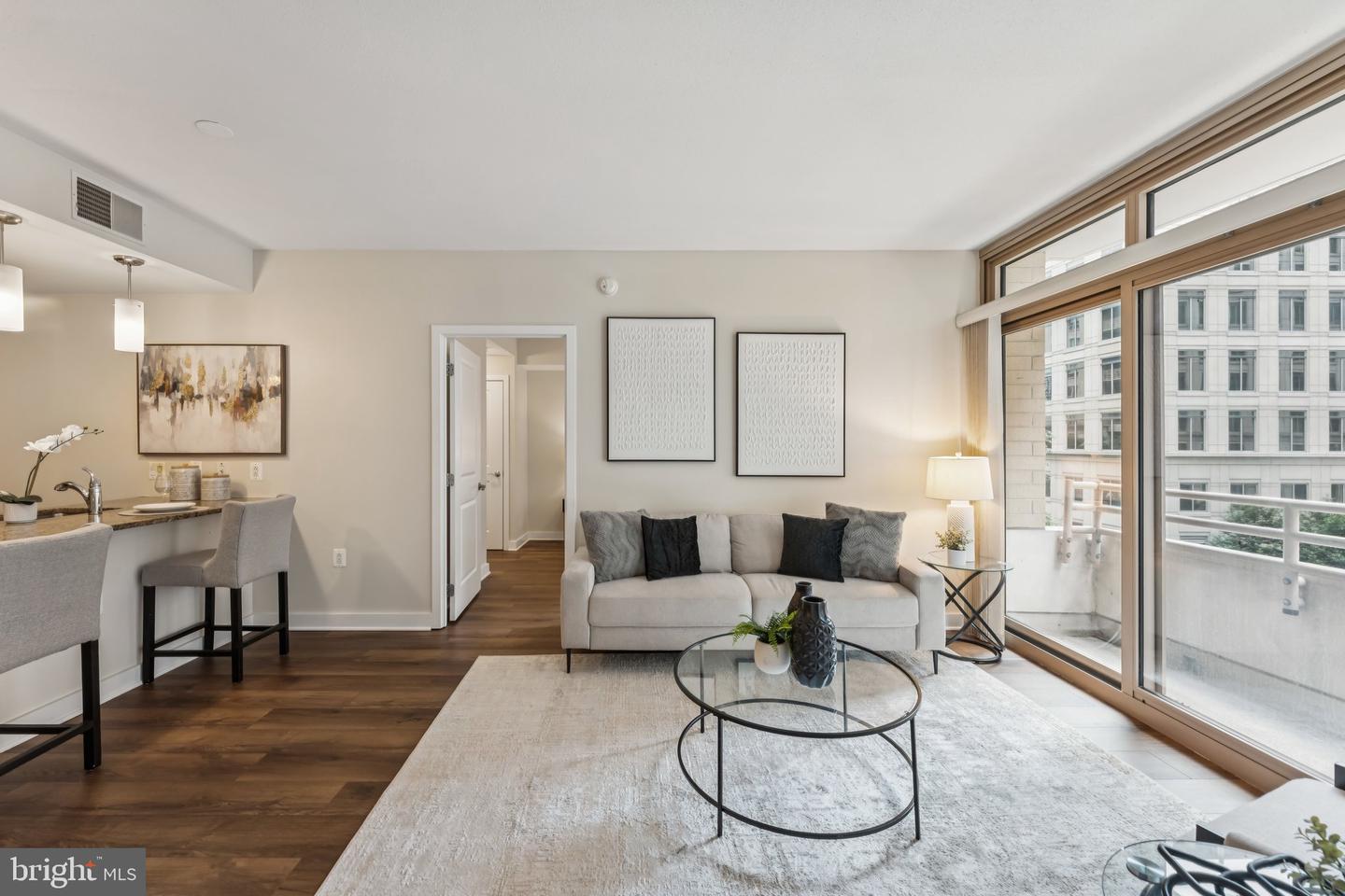 888 N QUINCY ST #409, ARLINGTON, Virginia 22203, 2 Bedrooms Bedrooms, ,2 BathroomsBathrooms,Residential,For sale,888 N QUINCY ST #409,VAAR2060626 MLS # VAAR2060626