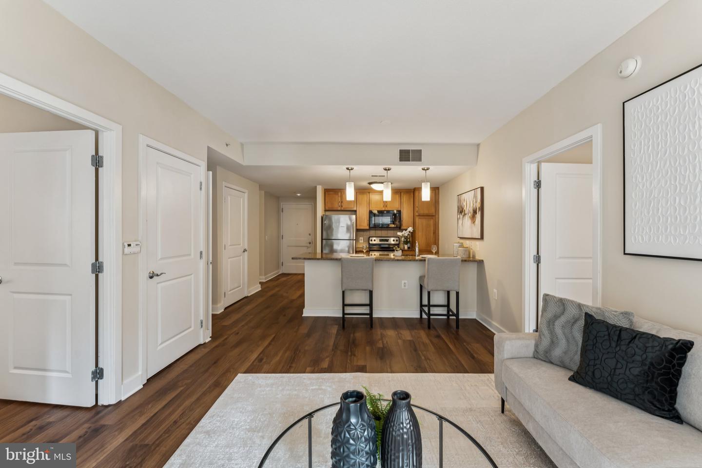 888 N QUINCY ST #409, ARLINGTON, Virginia 22203, 2 Bedrooms Bedrooms, ,2 BathroomsBathrooms,Residential,For sale,888 N QUINCY ST #409,VAAR2060626 MLS # VAAR2060626