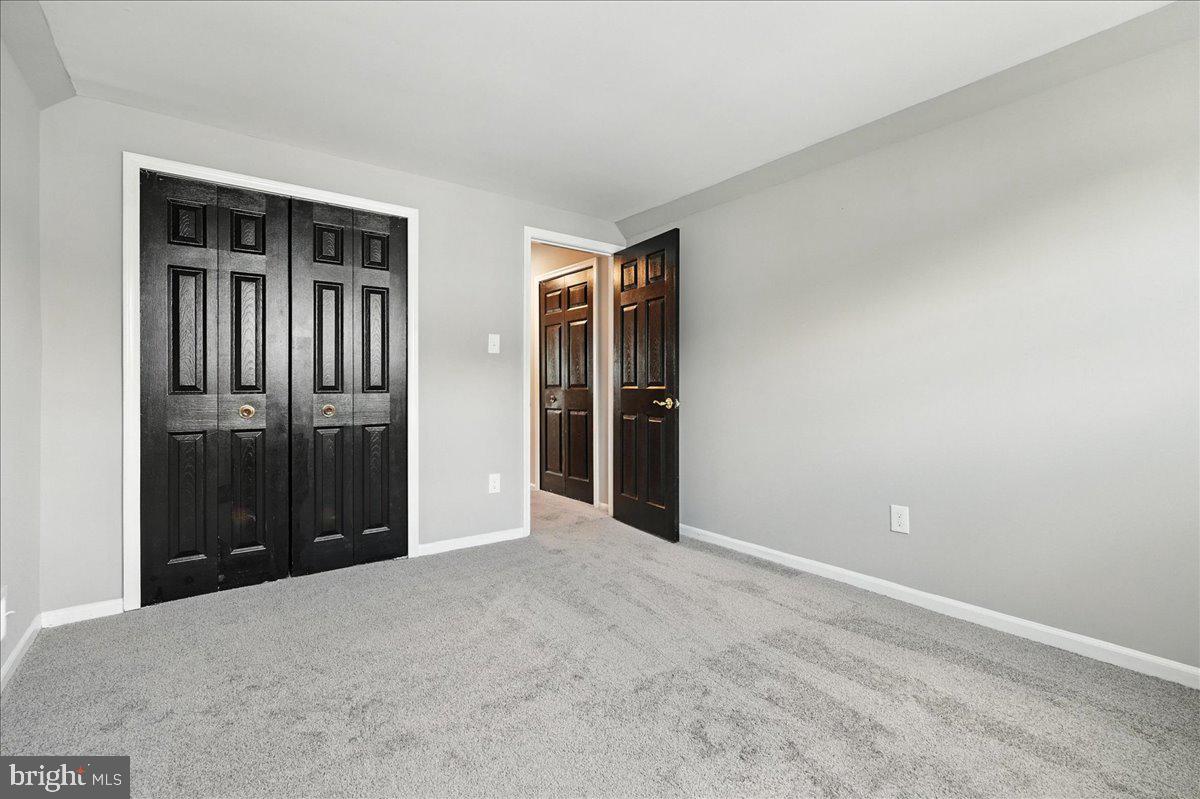 120 N KENNEDY RD, STERLING, Virginia 20164, 4 Bedrooms Bedrooms, ,2 BathroomsBathrooms,Residential,For sale,120 N KENNEDY RD,VALO2101886 MLS # VALO2101886