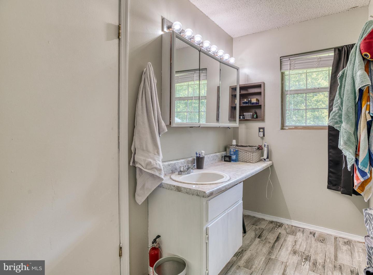 5575 JEFFERSONTON RD, JEFFERSONTON, Virginia 22724, 3 Bedrooms Bedrooms, ,3 BathroomsBathrooms,Residential,For sale,5575 JEFFERSONTON RD,VACU2011002 MLS # VACU2011002