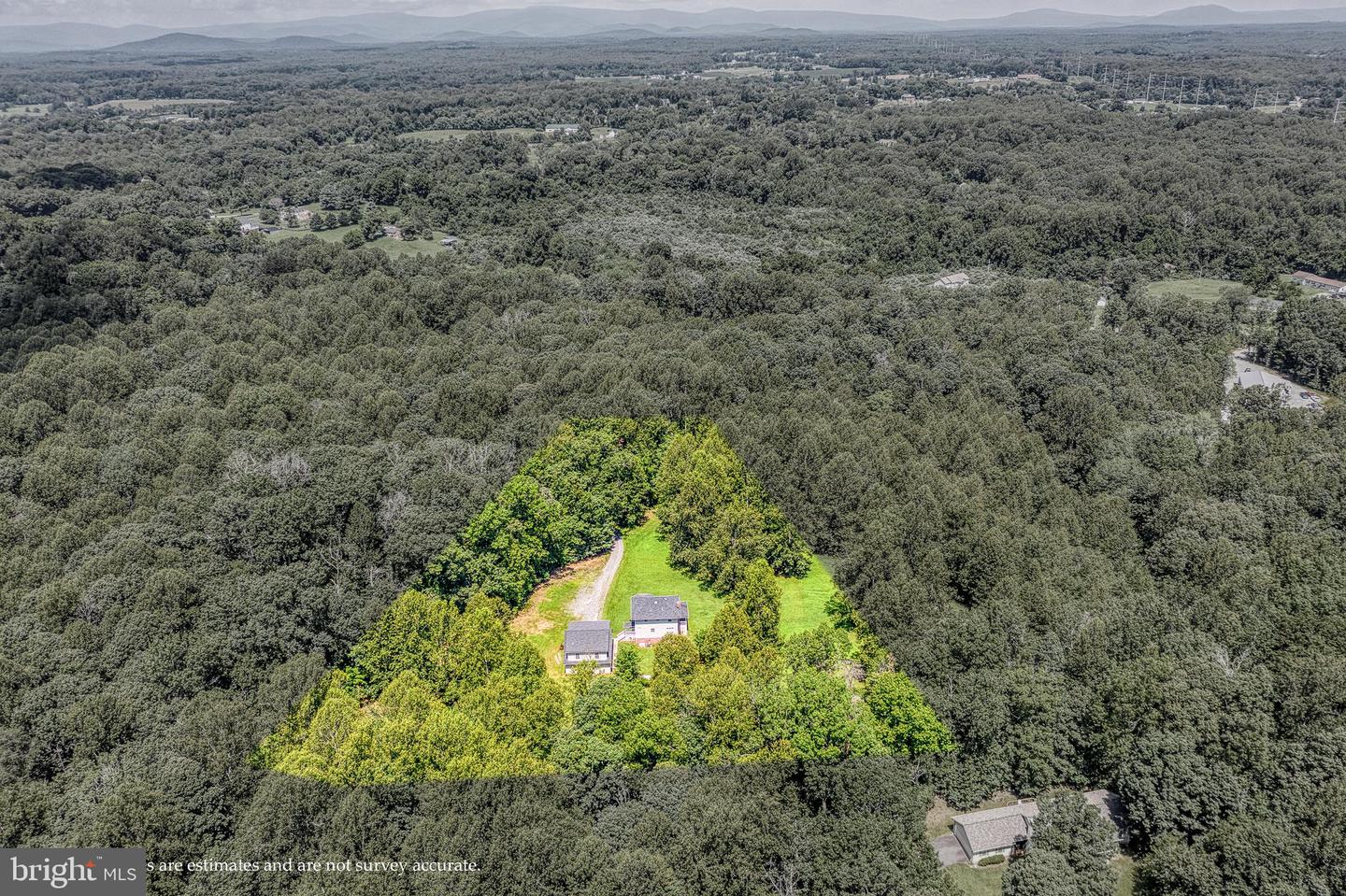 5575 JEFFERSONTON RD, JEFFERSONTON, Virginia 22724, 3 Bedrooms Bedrooms, ,3 BathroomsBathrooms,Residential,For sale,5575 JEFFERSONTON RD,VACU2011002 MLS # VACU2011002