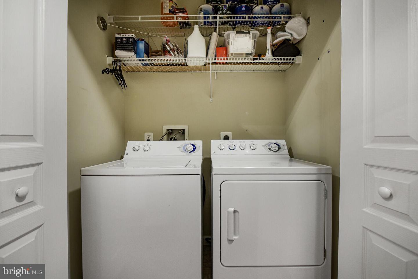 12000 MARKET ST #182, RESTON, Virginia 20190, 2 Bedrooms Bedrooms, ,2 BathroomsBathrooms,Residential,For sale,12000 MARKET ST #182,VAFX2255116 MLS # VAFX2255116