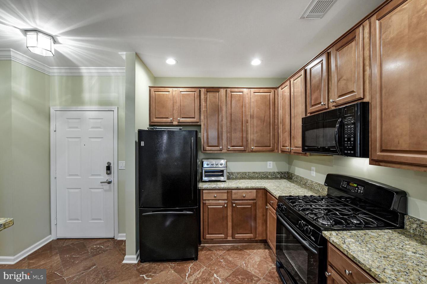 12000 MARKET ST #182, RESTON, Virginia 20190, 2 Bedrooms Bedrooms, ,2 BathroomsBathrooms,Residential,For sale,12000 MARKET ST #182,VAFX2255116 MLS # VAFX2255116
