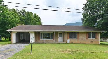 423 MILLER DR, STRASBURG, Virginia 22657, 3 Bedrooms Bedrooms, ,2 BathroomsBathrooms,Residential,For sale,423 MILLER DR,VASH2011974 MLS # VASH2011974