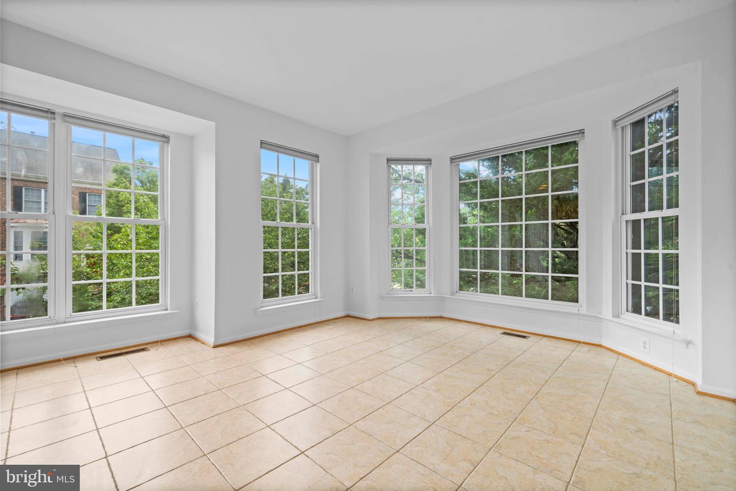 7565 GREY GOOSE WAY, ALEXANDRIA, Virginia 22306, 3 Bedrooms Bedrooms, ,2 BathroomsBathrooms,Residential,For sale,7565 GREY GOOSE WAY,VAFX2254968 MLS # VAFX2254968
